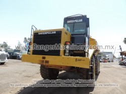 CAMION FUERA DE CARRETERA CAT D400E 0455-13